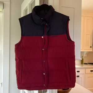 Patagonia Men's Red and Blue Puffer Vest